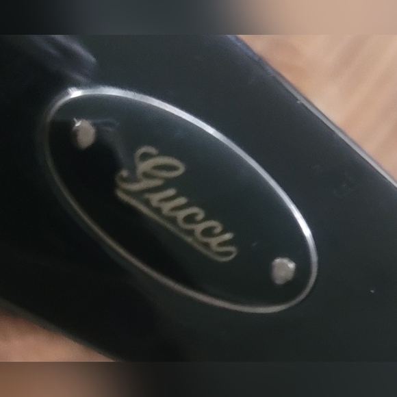 Vintage Gucci Sunglasses with case & cleaning cloth. - Picture 2 of 9